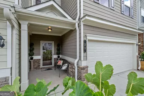 21 Crescent Chase Dr, Dallas, GA 30157