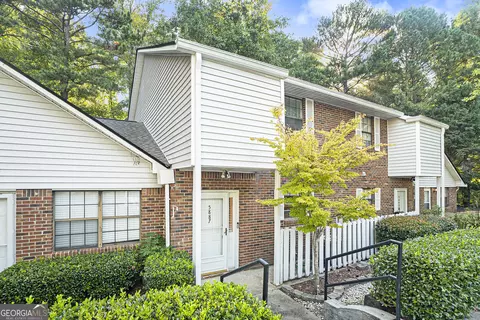 5887 Wintergreen Rd, Norcross, GA 30093