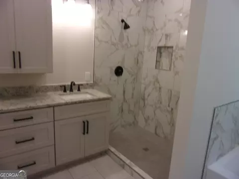 506 Camelot Dr, Lagrange, GA 30241 photo 7