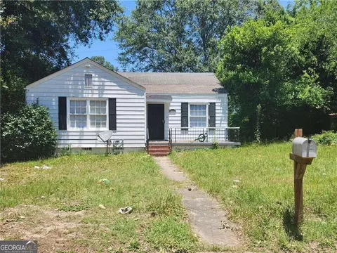 3861 Myrtle Ct, Macon, GA 31206