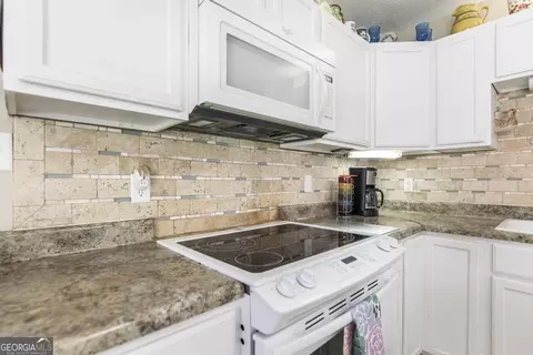 1013 N Davis Dr, Perry, GA 31069 photo 11