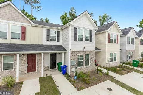 2546 Piering Dr, Lithonia, GA 30038