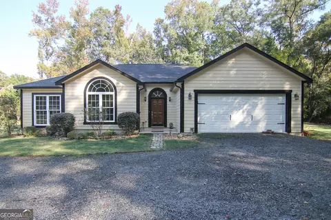 5474 Bankston Lake Rd, Macon, GA 31216
