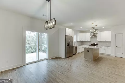 552 Clayton St, Commerce, GA 30529 photo 17
