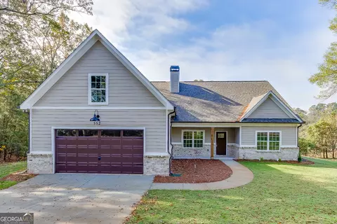 552 Clayton St, Commerce, GA 30529 photo 1