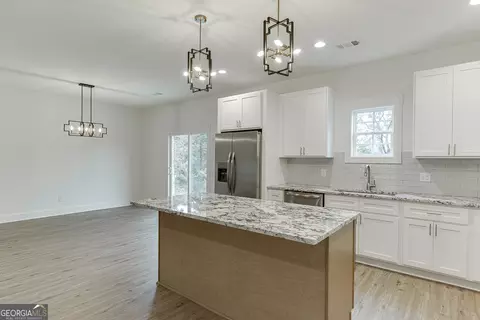 552 Clayton St, Commerce, GA 30529 photo 11