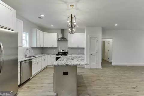 552 Clayton St, Commerce, GA 30529 photo 14