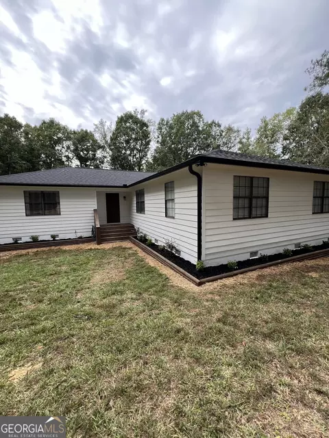 145 Rivers Rd, Williamson, GA 30292