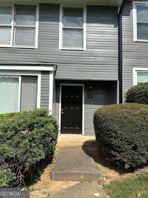 502 Oakmont Ln, Norcross, GA 30093