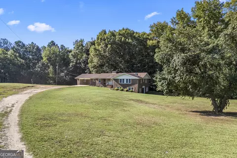 9477 Royston Hwy, Royston, GA 30662