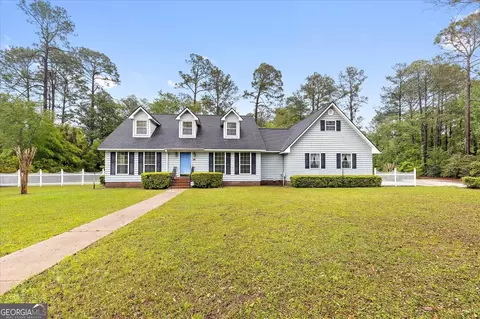 916 Sixth St, Folkston, GA 31537