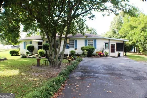 511 Walke Dairy Rd, Dublin, GA 31021