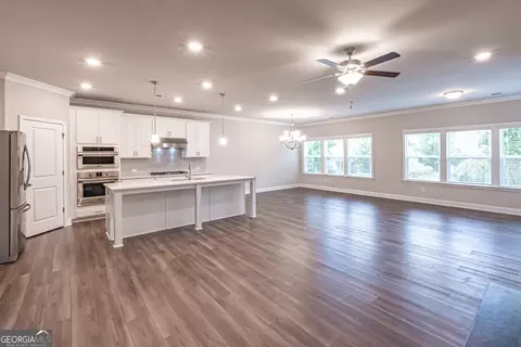 180 Grand Oak Way, Sharpsburg, GA 30277