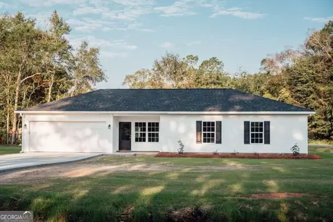 22 Blueberry St, Baxley, GA 31513