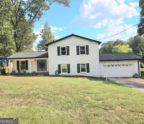 2243 Tarian Dr, Decatur, GA 30034