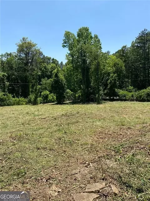 127 Highpine Dr, Acworth, GA 30101