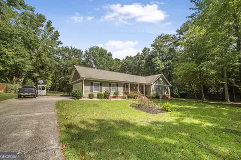 102 Libby Ln, Stockbridge, GA 30281