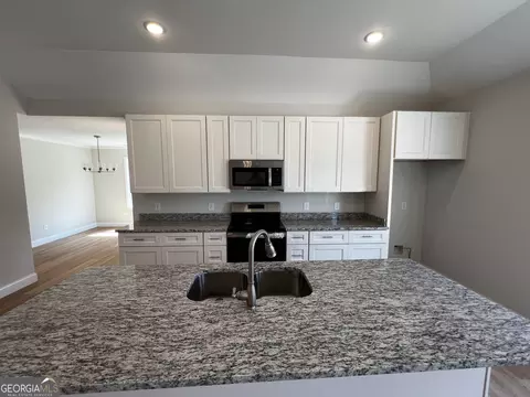 103 Hedge Row, Dublin, GA 31021 photo 13
