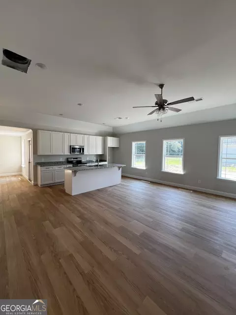 103 Hedge Row, Dublin, GA 31021 photo 10