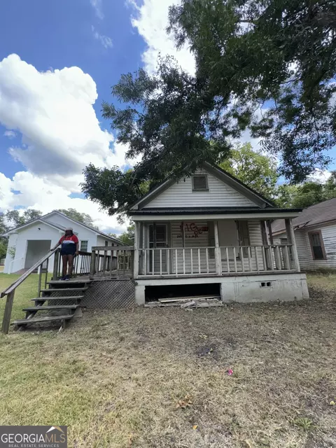 70 Bush St, Richland, GA 31825