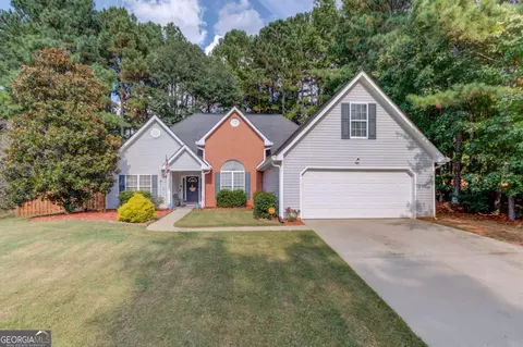 605 Penhollaway Ct, Loganville, GA 30052