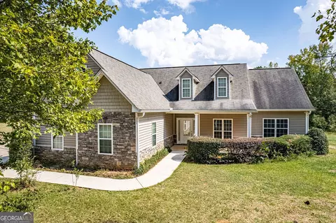 1992 Old Corinth Rd, Newnan, GA 30263