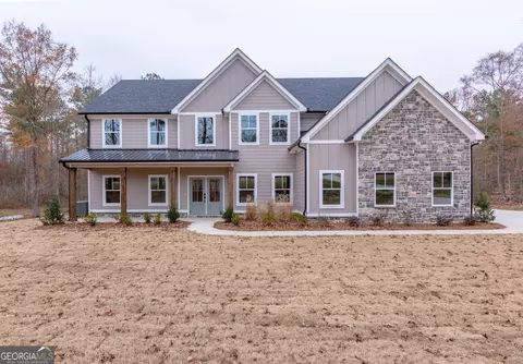 165 Georgian Pines Dr, Senoia, GA 30276