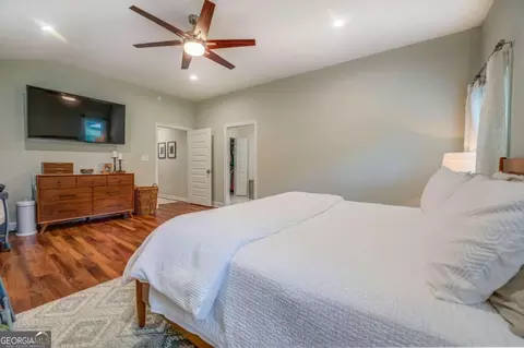 Bedroom - 266 Buttrill Rd, Jackson, GA 30233 photo 2 of 5