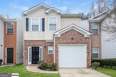 2833 Windsor Forrest Ct, College Park, GA 30349