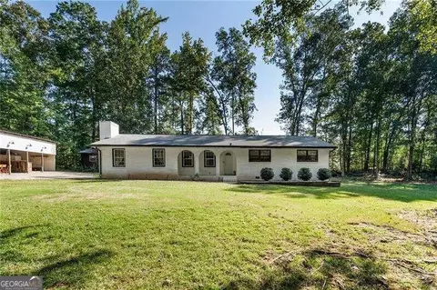 6510 Johnson Cir, Fairburn, GA 30213
