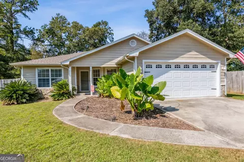 102 Royal Acres Ct, Kingsland, GA 31548