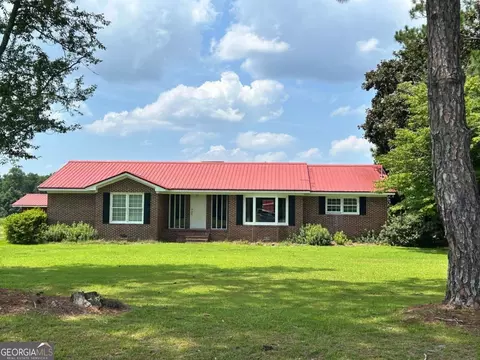 150 Holley St, Rebecca, GA 31783