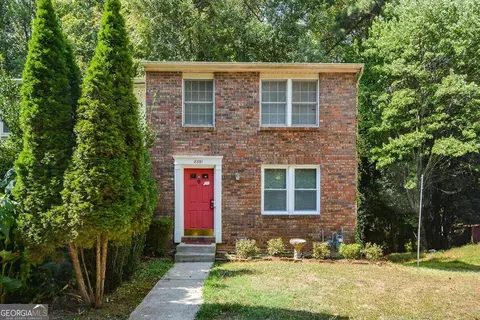 8891 Roberts Dr, Atlanta, GA 30350