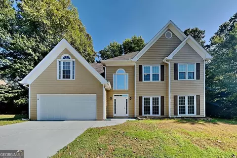 5680 Cannonero Dr, Alpharetta, GA 30005