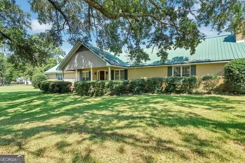 115 Parker St, Irwinton, GA 31042