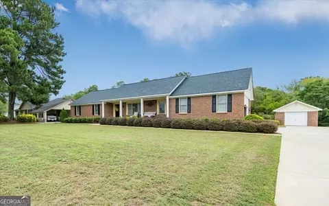 108 J Dr S, Macon, GA 31216