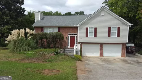 4634 Quail Pointe Dr, Flowery Branch, GA 30542