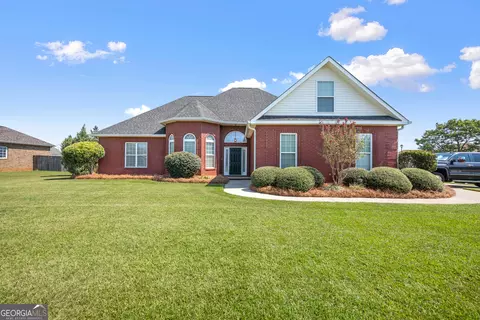 119 Dovecot Dr, Warner Robins, GA 31088