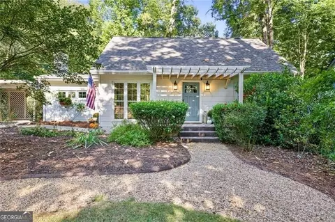 2741 Defoors Ferry Rd NW, Atlanta, GA 30318