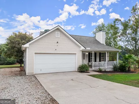 1323 Crestview Rd, Winder, GA 30680