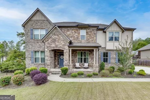 1354 Highland Wood Ct, Auburn, GA 30011
