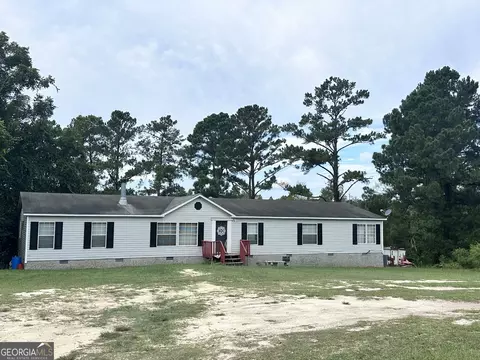 101 Shady Lane Rd, Mcrae-helena, GA 31037