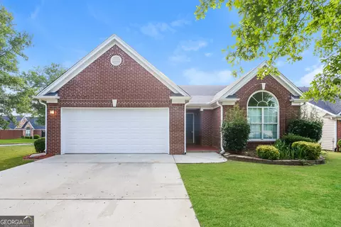 1515 Dunton Green Way, Lawrenceville, GA 30043