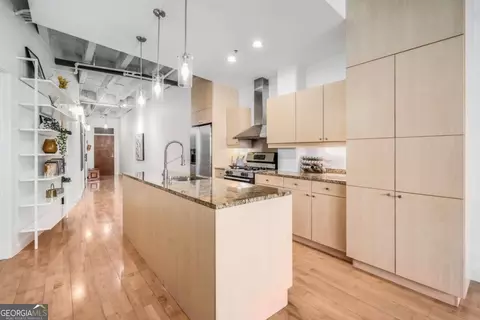 805 Peachtree St NE #413, Atlanta, GA 30308