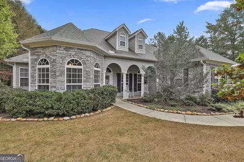 20 Michelle Trl, Fayetteville, GA 30215