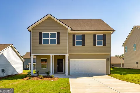 303 Bertha Honey Stewart Dr, Jackson, GA 30233