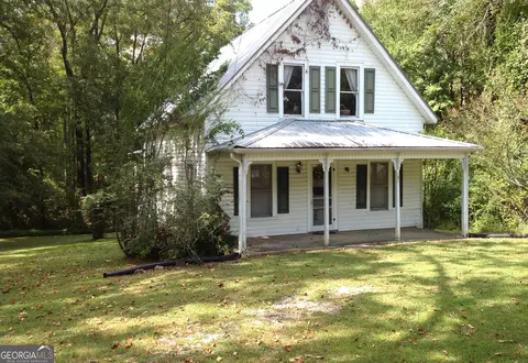 285 3rd St, Fruithurst, AL 36262
