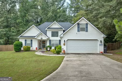 60 Woodland Dr, Covington, GA 30016
