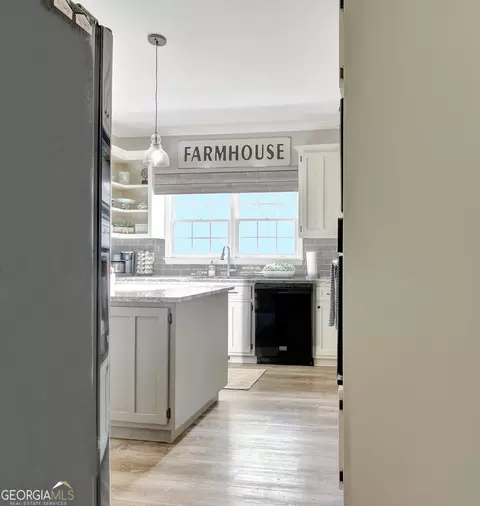 Kitchen - 600 Bethany Rd, Williamson, GA 30292 photo 8 of 12
