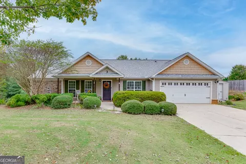 257 Ally Dr, Winder, GA 30680